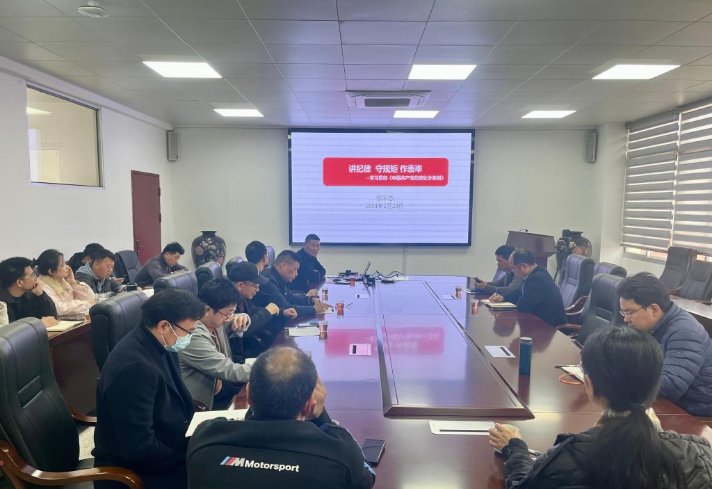 e26de84012e2be44b41f28f445a238e.jpg e26de84012e2be44b41f28f445a238e.jpg